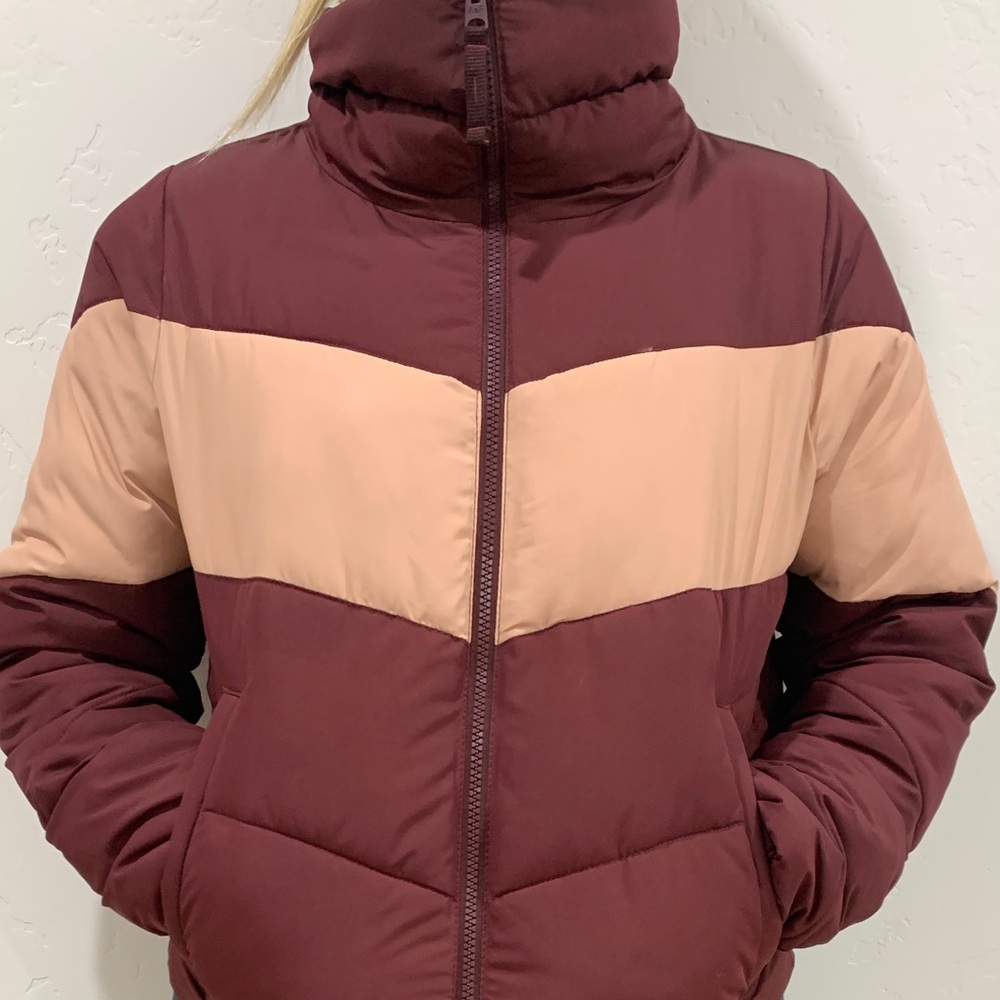Abercrombie Short Puffer - Burgundy